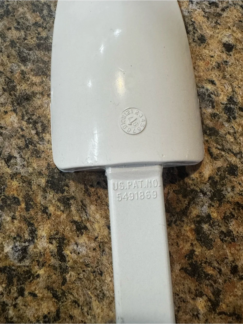 Pampered Chef Mix N Scraper White Silicone Spatula Kitchen Tool Made in USA